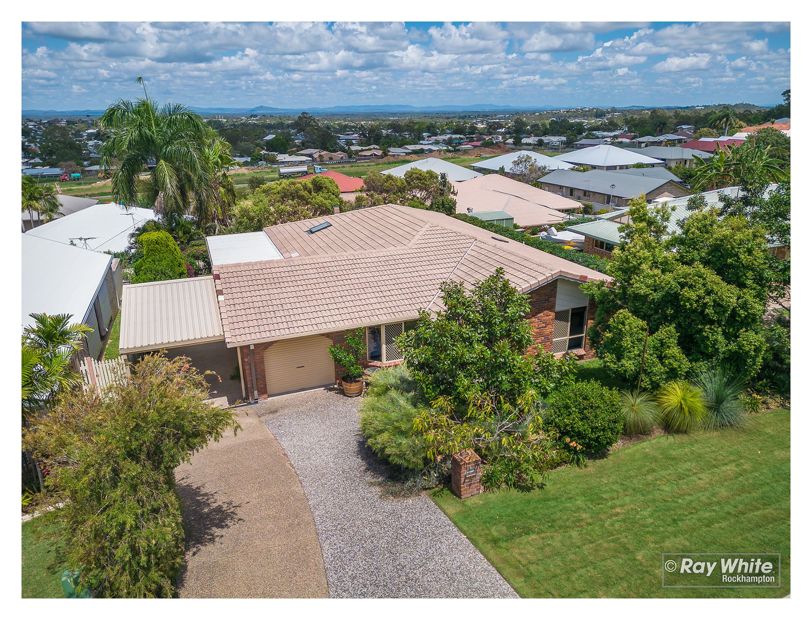 19 Permien Street, Norman Gardens QLD 4701, Norman Gardens - Thumbnail 3