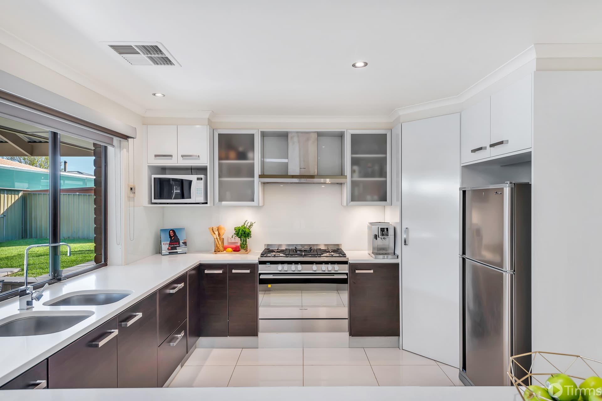 17 Neeangarra Crescent, Hallett Cove - Thumbnail 3