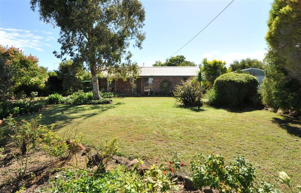 56 Gowrie Street, KINGSTHORPE QLD 4400, Kingsthorpe - Image 1