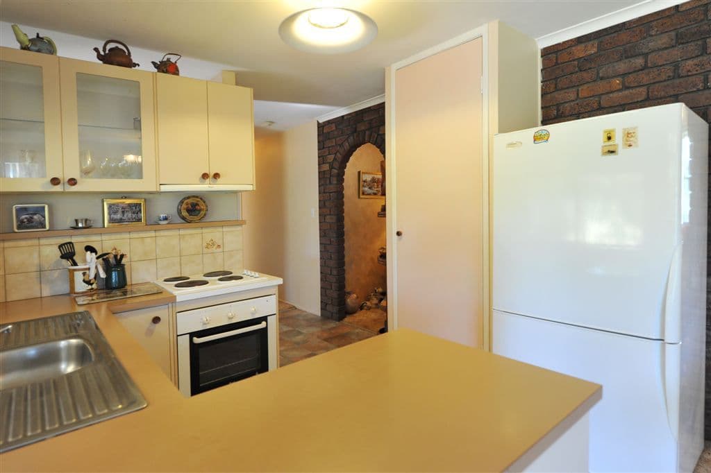 56 Gowrie Street, KINGSTHORPE QLD 4400, Kingsthorpe - Thumbnail 5