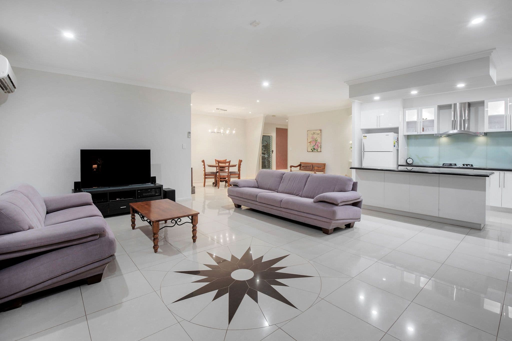 8 Bader Road, Upper Coomera QLD 4209, Upper Coomera - Thumbnail 8
