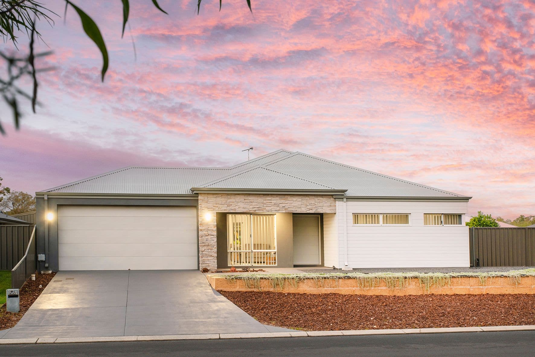 104 Clydebank Avenue, West Busselton WA 6280, West Busselton - Thumbnail 2