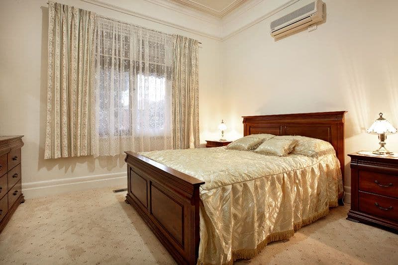 129 Rossmoyne Street, THORNBURY VIC 3071, Thornbury - Thumbnail 6
