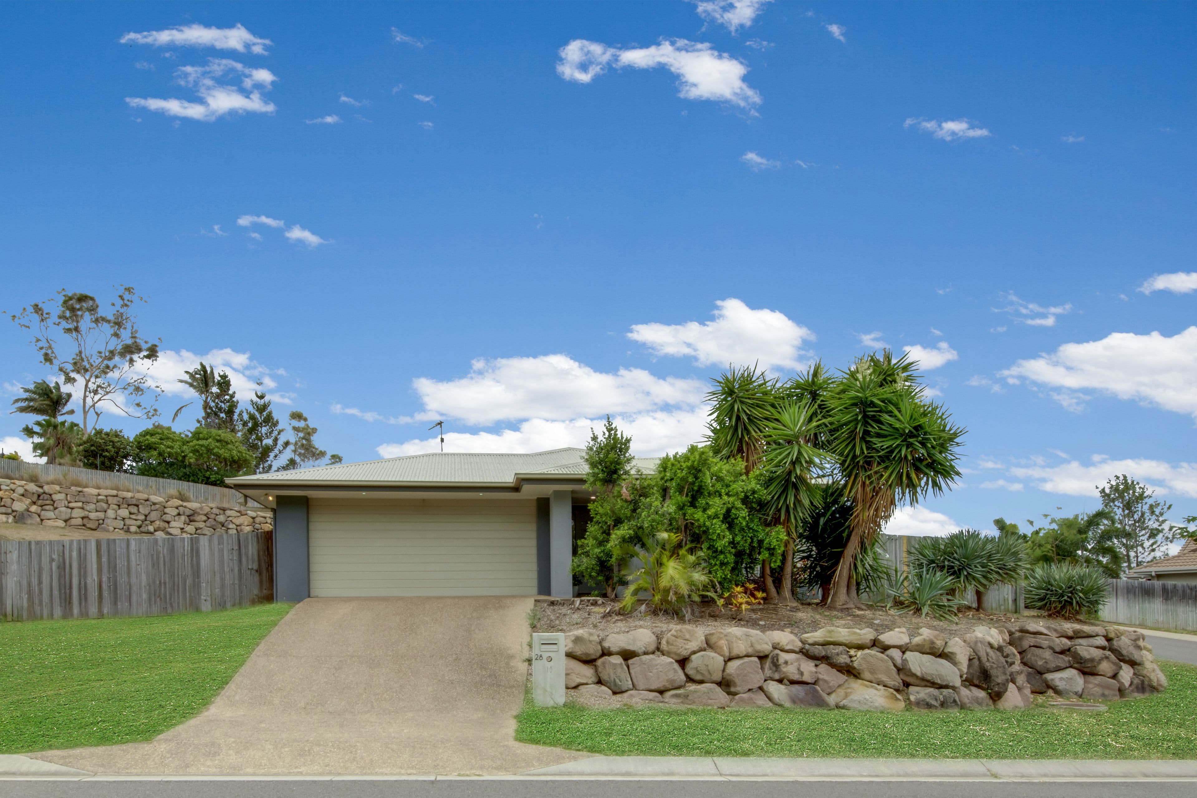 28 Blaxland Court, Glen Eden QLD 4680, Glen Eden - Image 1