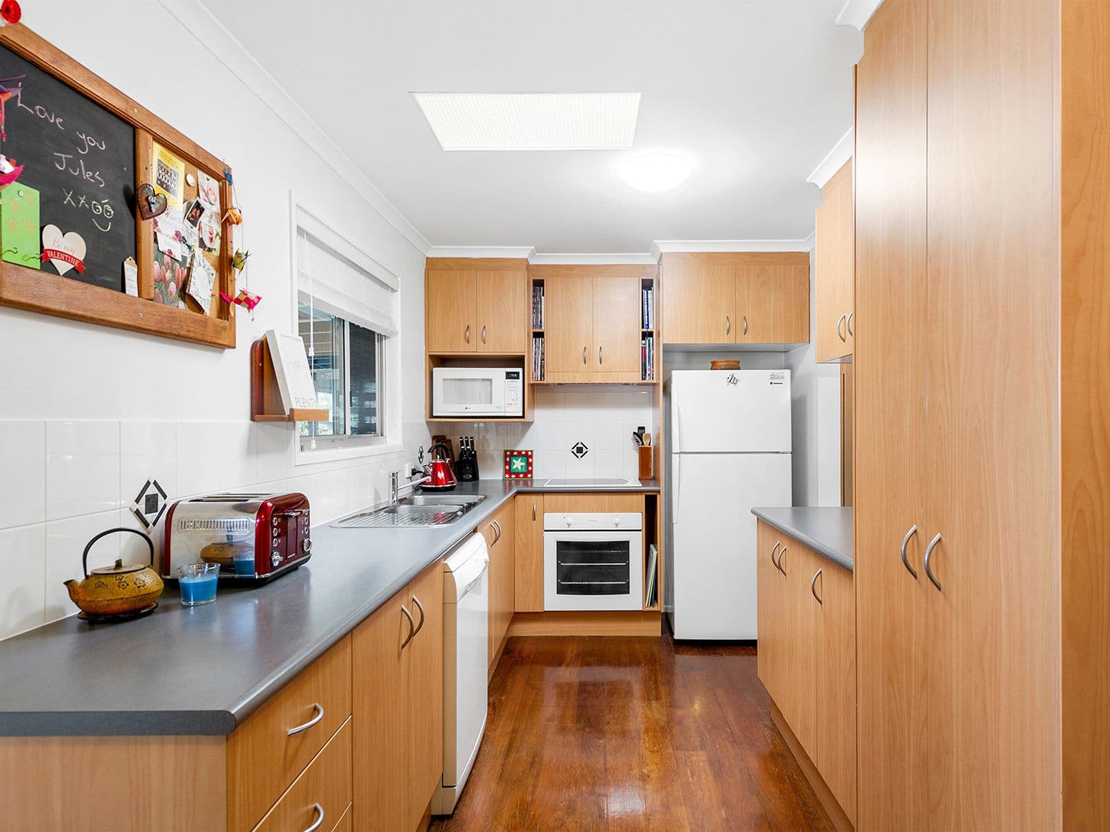 38 Beeville Road, Petrie QLD 4502, Petrie - Thumbnail 5