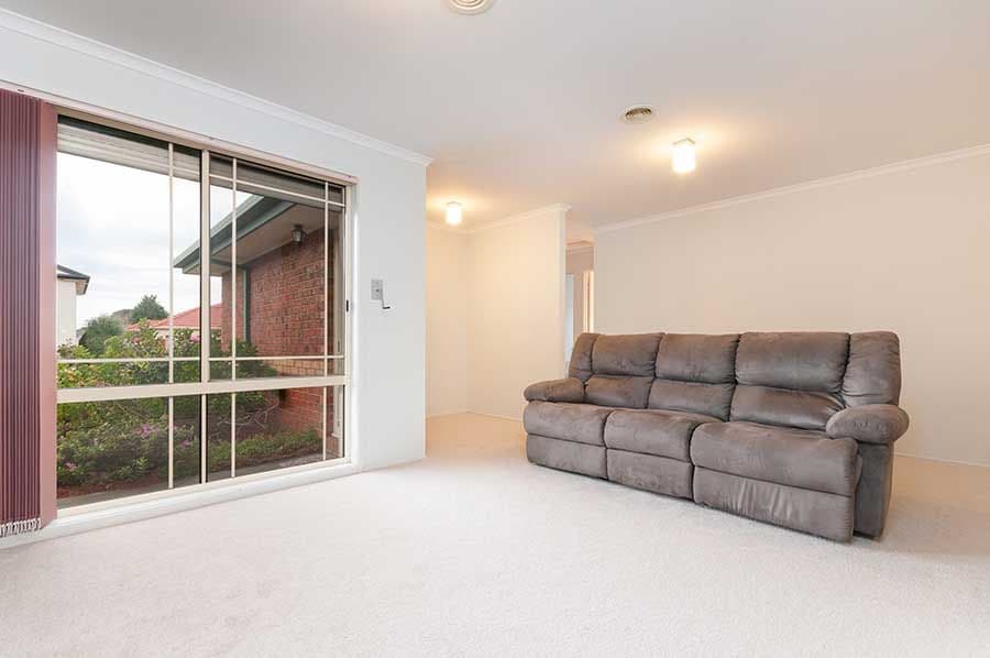 8 Waterford Avenue, Craigieburn VIC 3064, Craigieburn - Thumbnail 3
