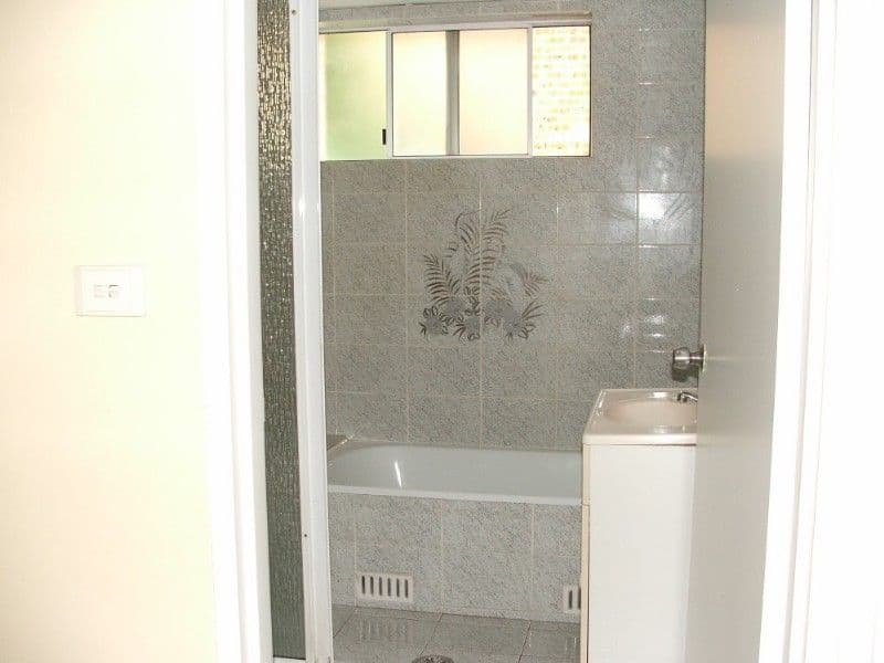 38 Thomas Street, PARRAMATTA NSW 2150, Parramatta - Thumbnail 4