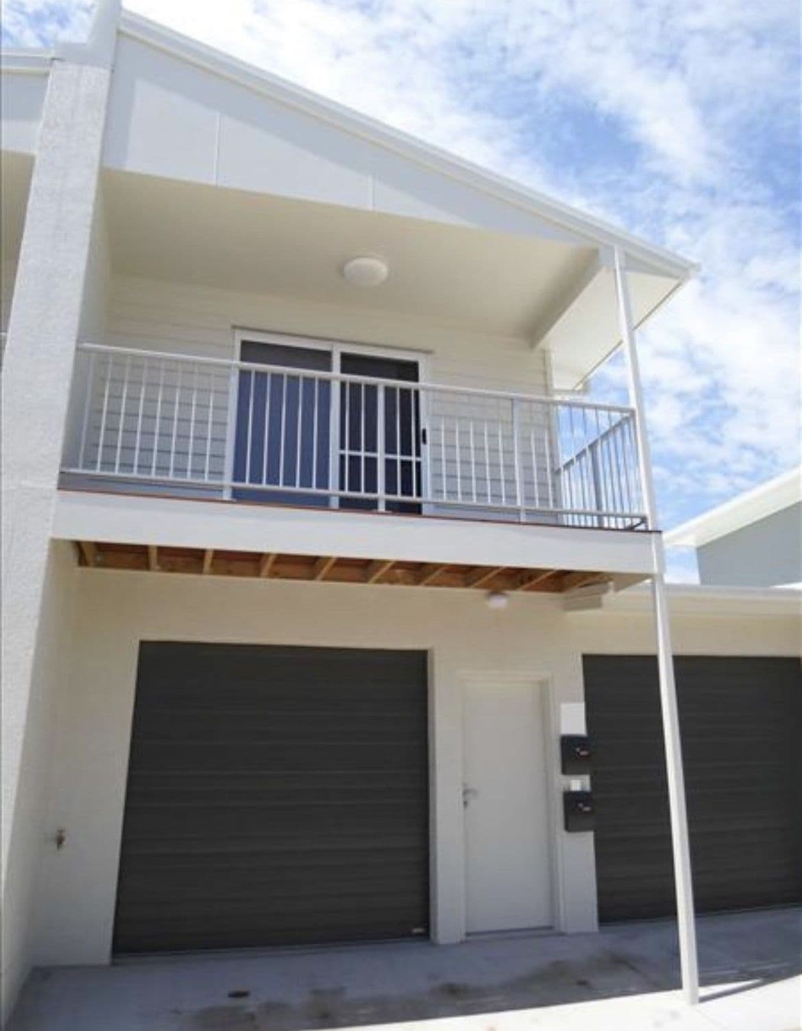 24 Riveredge Boulevard, Oonoonba QLD 4811, Oonoonba - Thumbnail 2