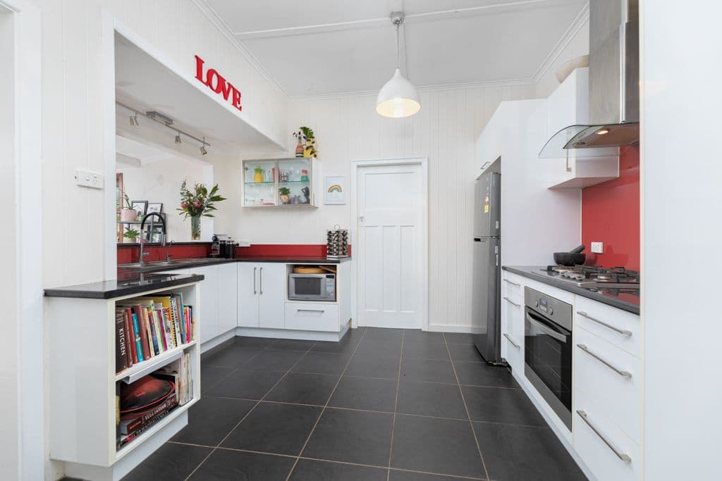 2004 Wood Street, D'aguilar QLD 4514, D'Aguilar - Thumbnail 5