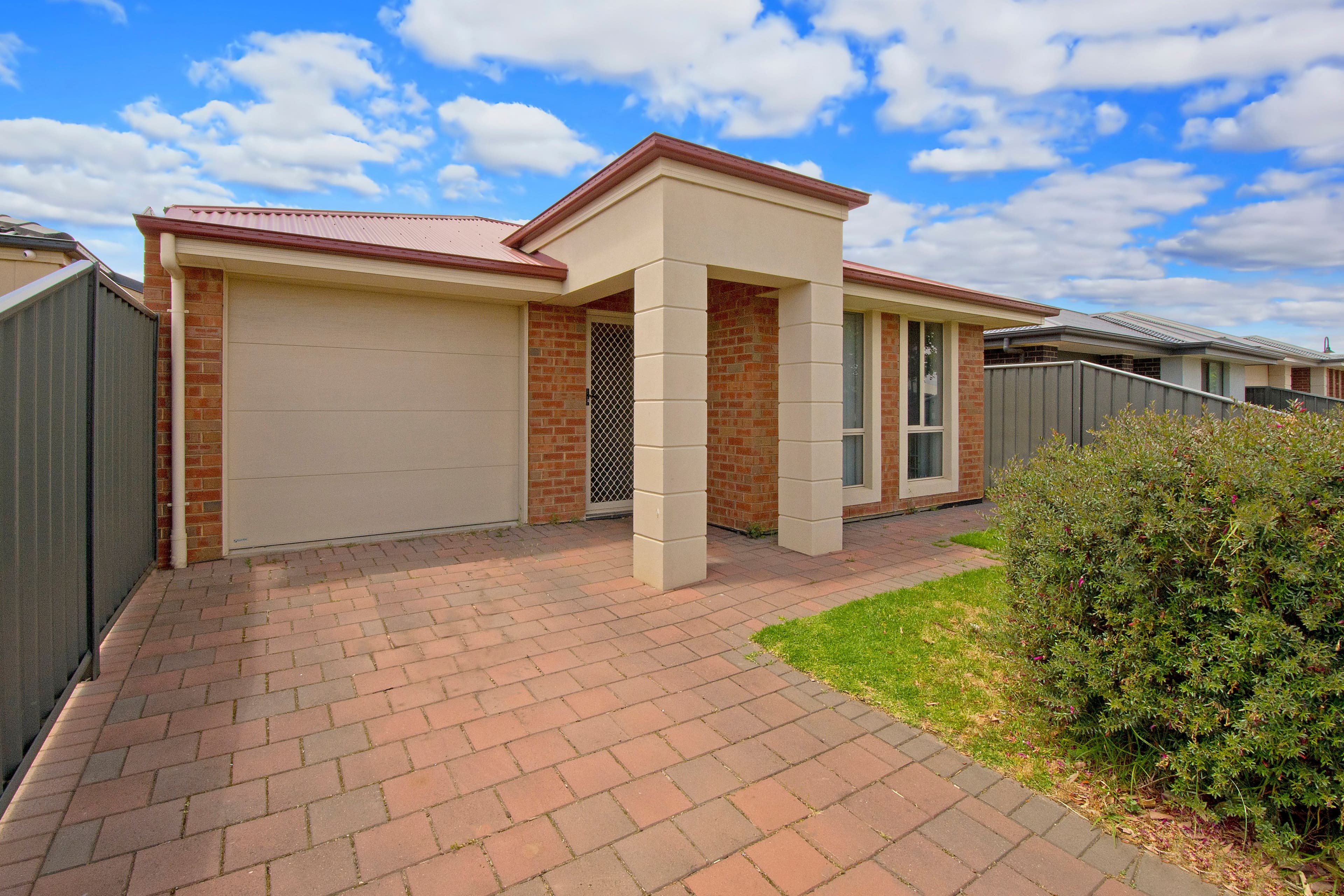 15 Burley Griffin, Andrews Farm SA 5114, Andrews Farm - Thumbnail 2