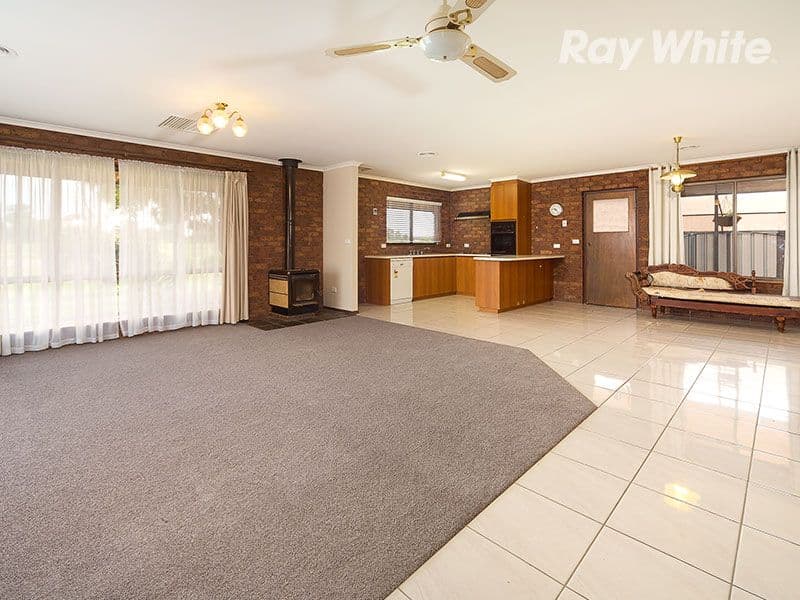 234 Adams Street, COROWA NSW 2646, Corowa - Thumbnail 5