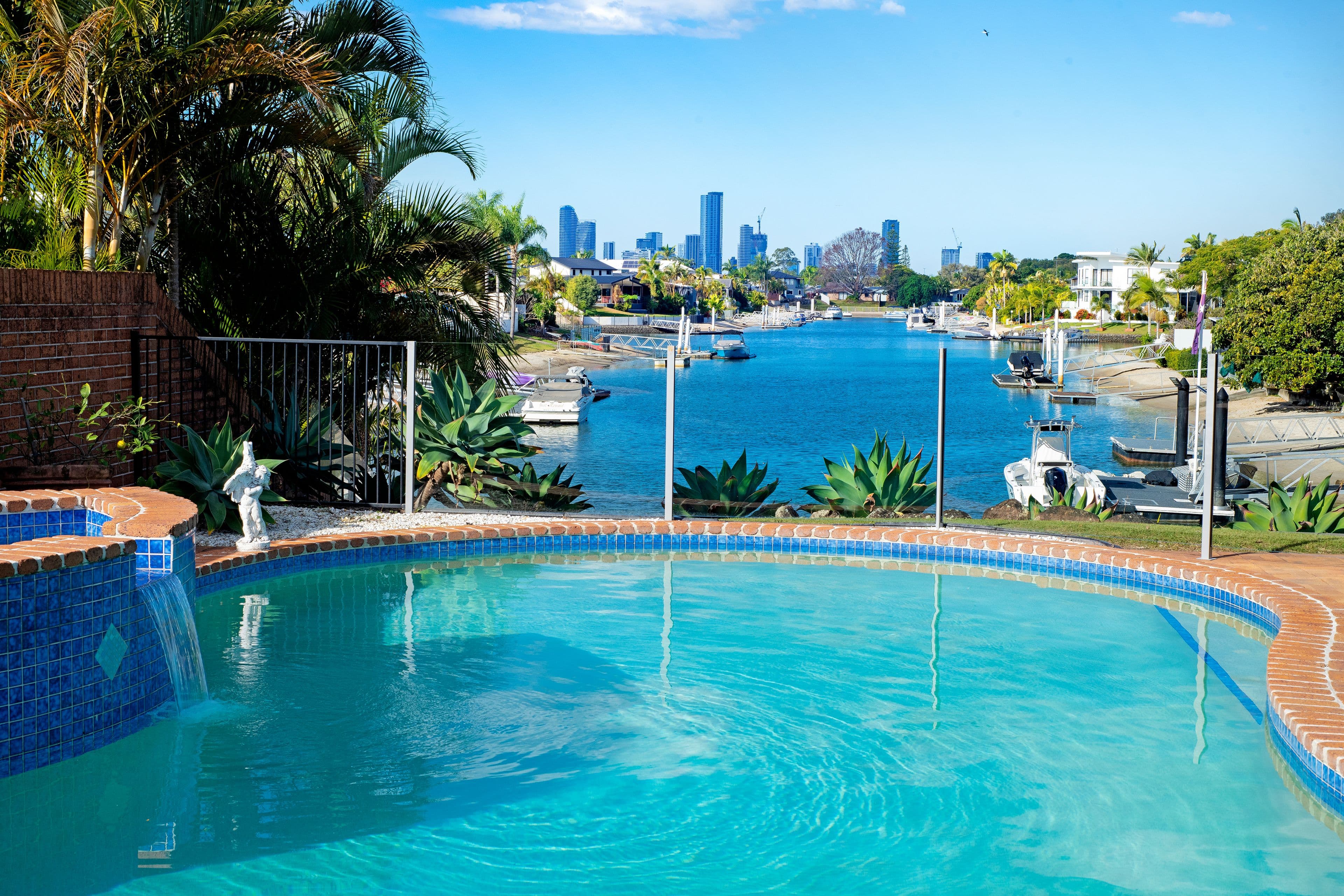 3 Hoy Street, Broadbeach Waters QLD 4218, Broadbeach Waters - Image 1