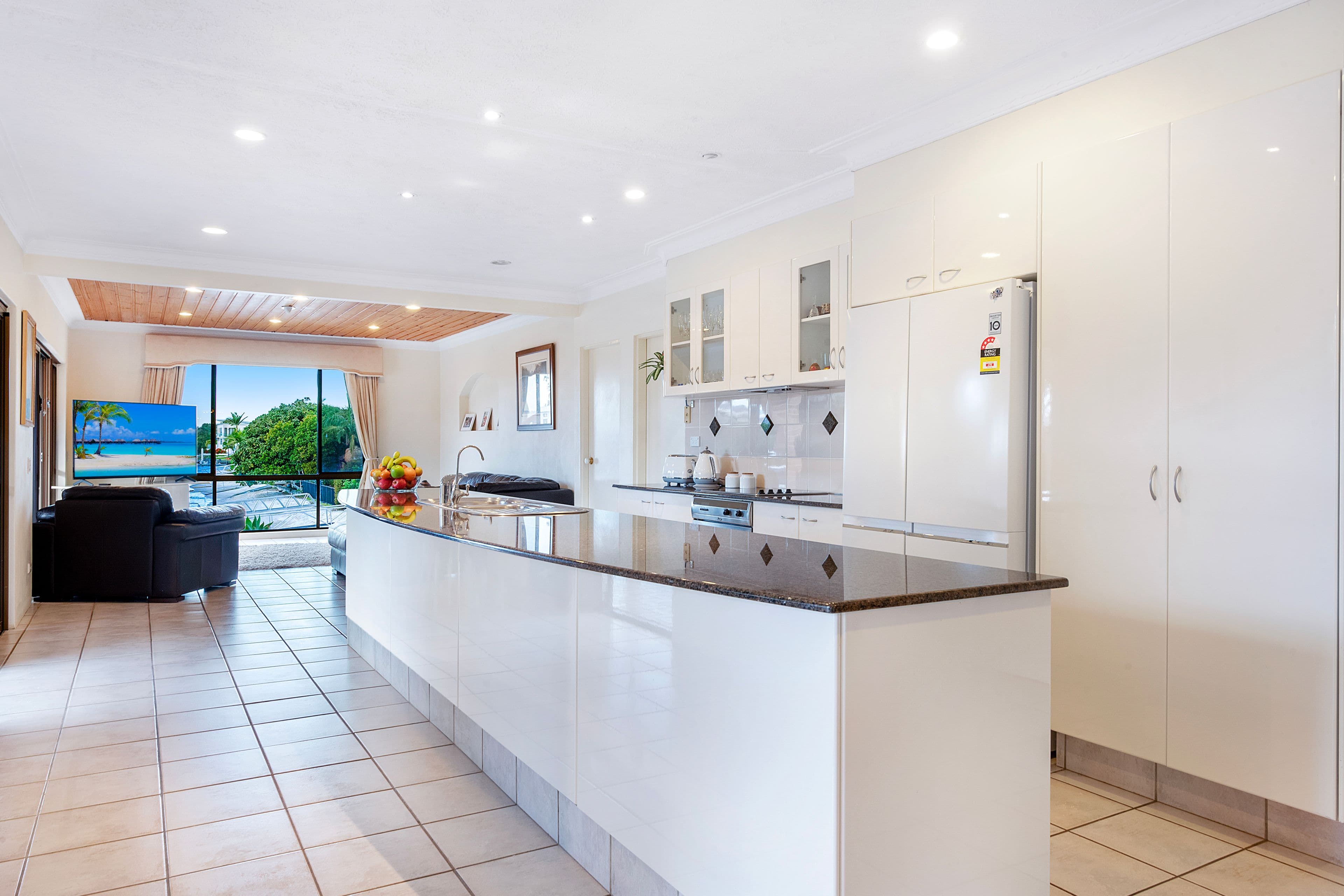 3 Hoy Street, Broadbeach Waters QLD 4218, Broadbeach Waters - Thumbnail 6