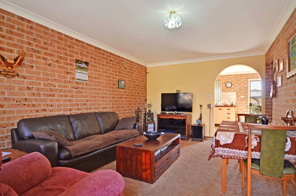 13 Grove Circuit, Lake Illawarra NSW 2528, Lake Illawarra - Thumbnail 2