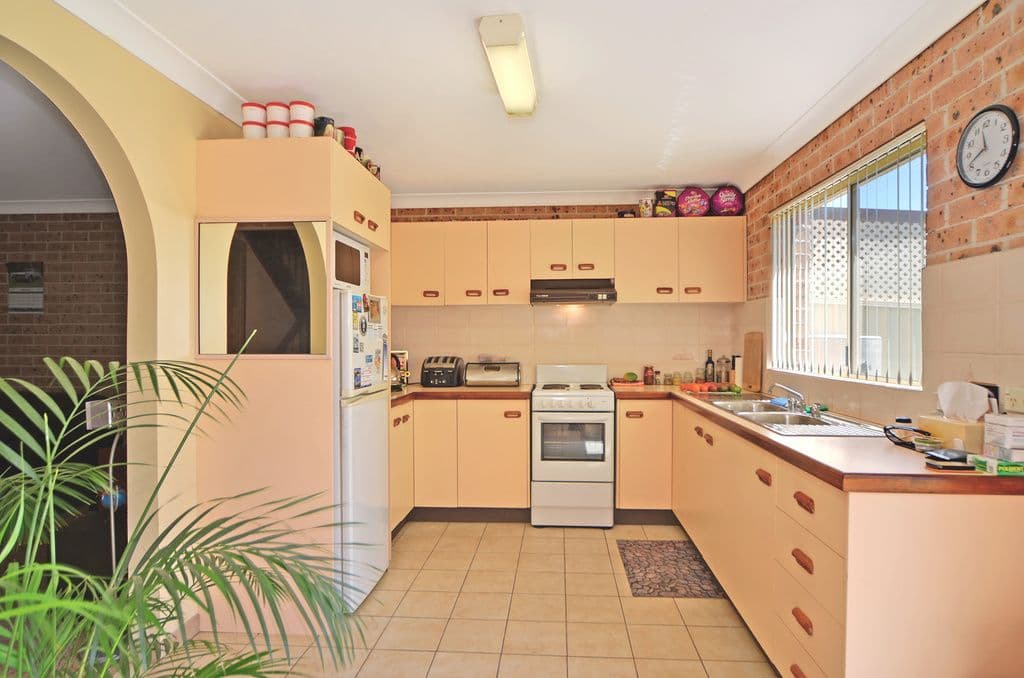 13 Grove Circuit, Lake Illawarra NSW 2528, Lake Illawarra - Thumbnail 3