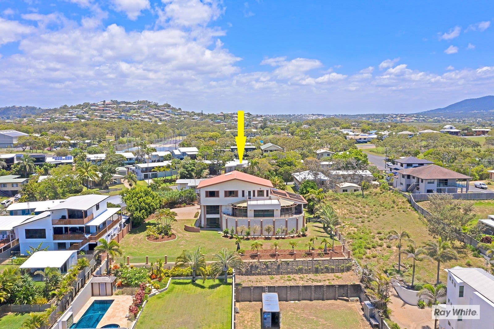 10A Christine Avenue, Lammermoor QLD 4703, Lammermoor - Image 1