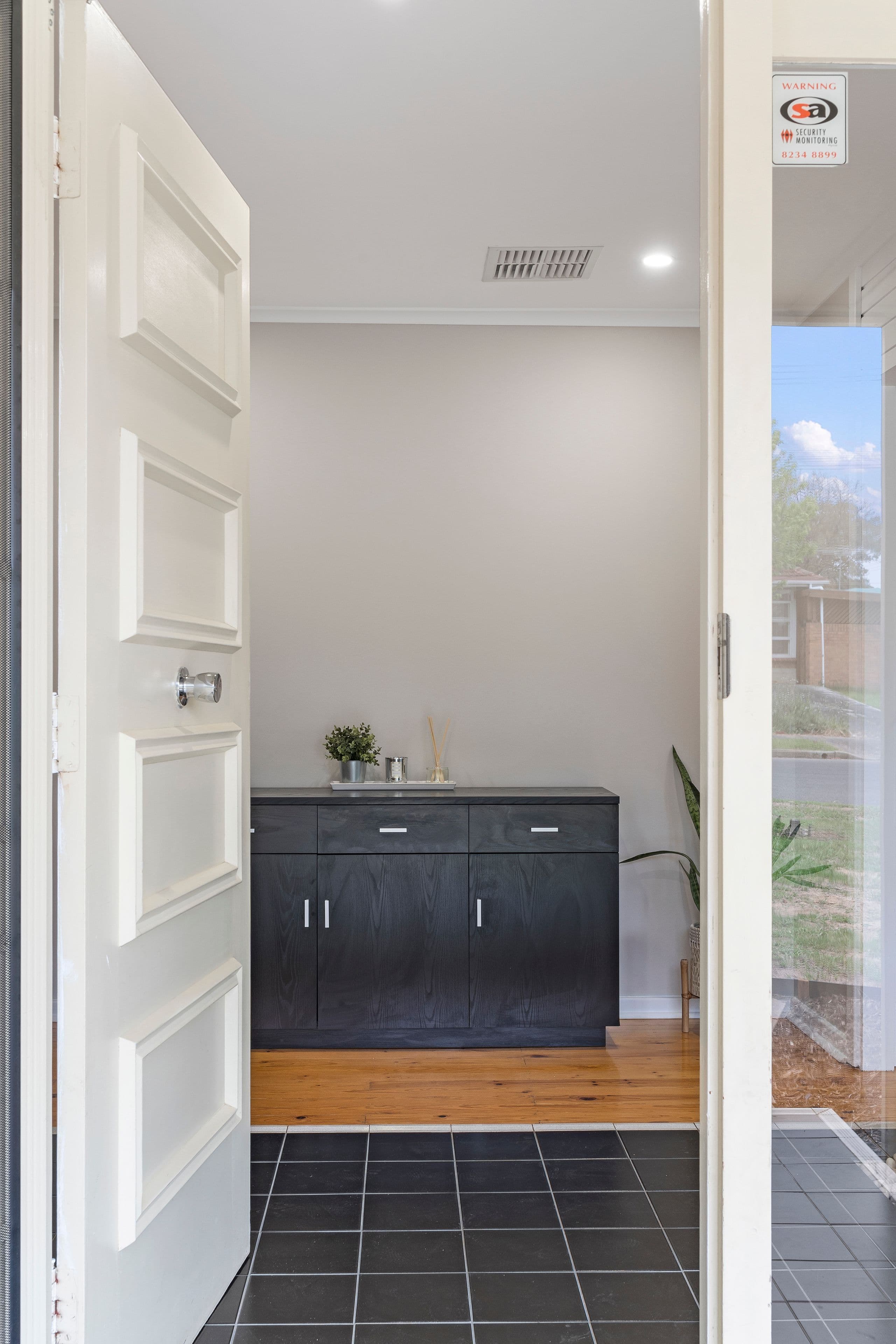 1 Scenic Drive, Windsor Gardens SA 5087, Windsor Gardens - Thumbnail 4