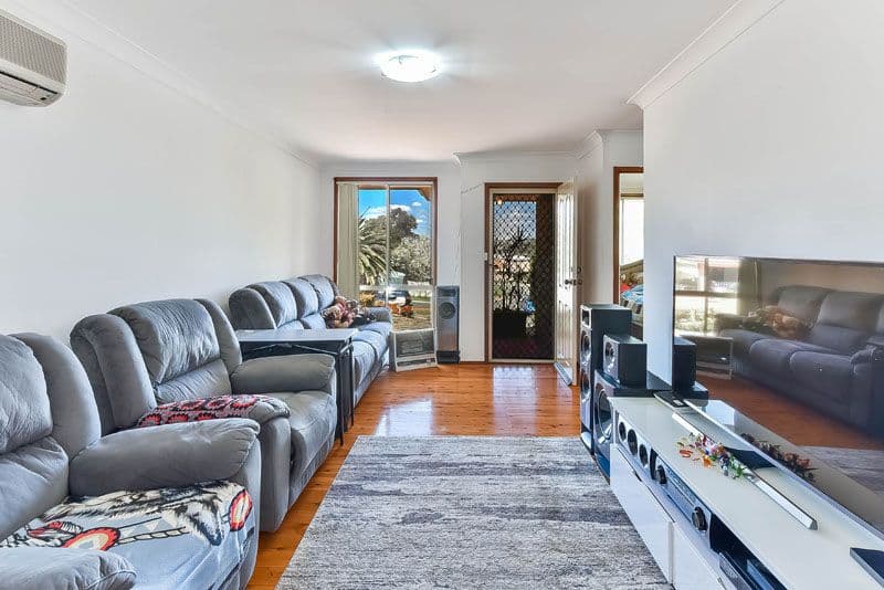 9 Garling Place, Currans Hill - Thumbnail 3