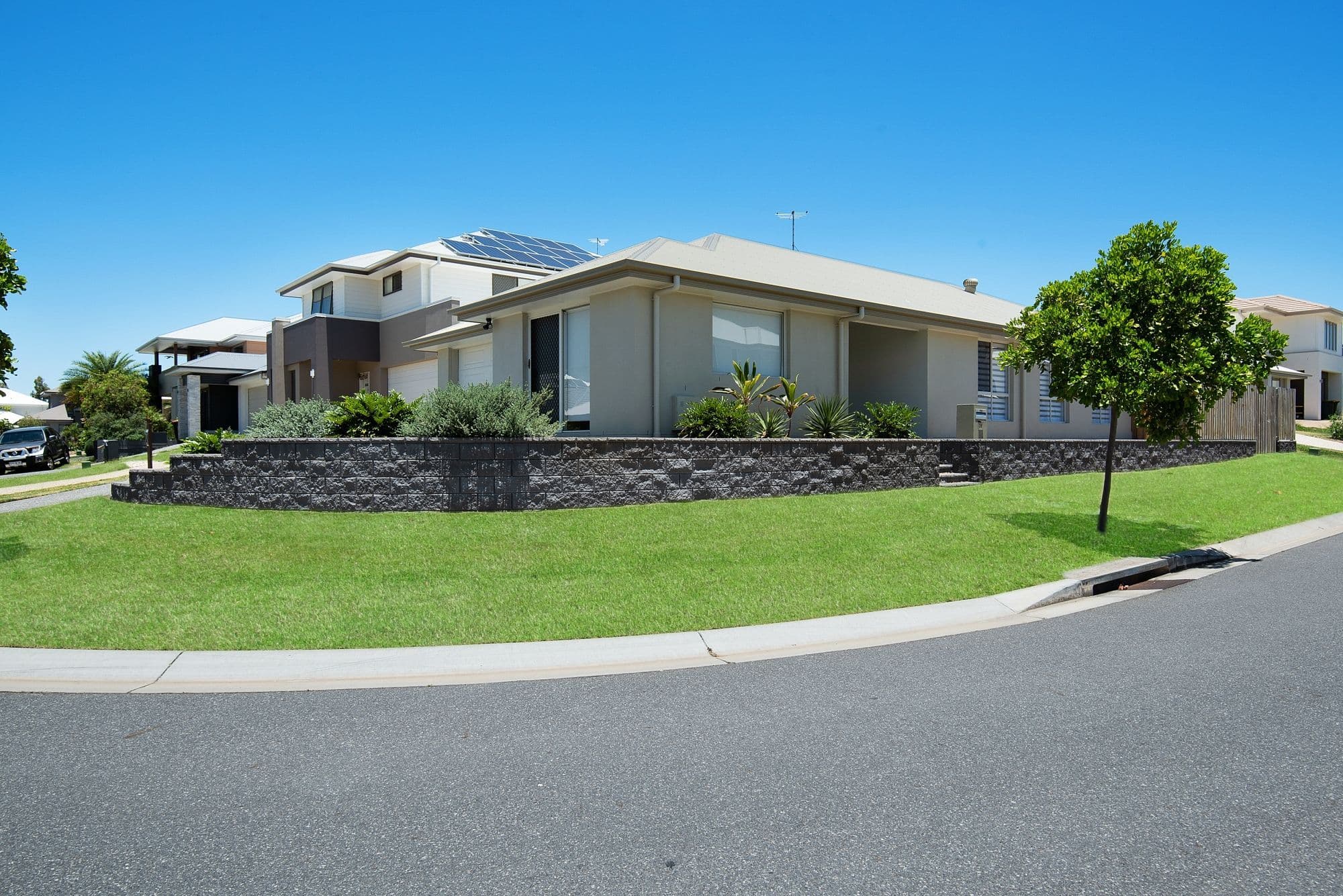39 Birkdale Circuit, North Lakes QLD 4509, North Lakes - Thumbnail 3