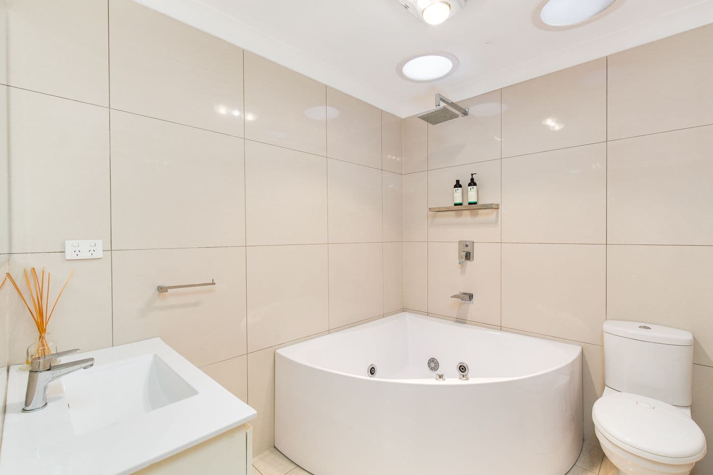 10 Langham Street, Tarragindi QLD 4121, Tarragindi - Thumbnail 5