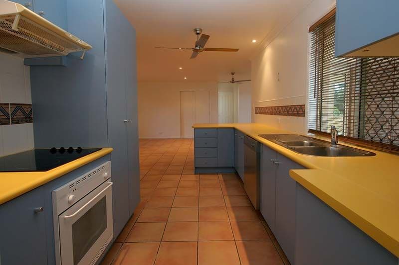 75 Slater Avenue, BLACKS BEACH QLD 4740, Blacks Beach - Thumbnail 2