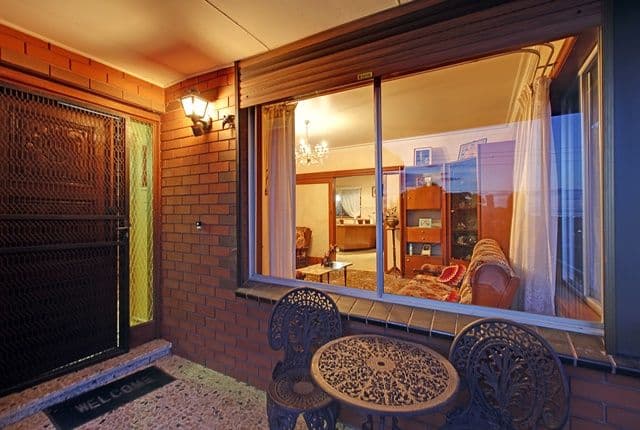 46 Purinuan Road, RESERVOIR VIC 3073, Reservoir - Thumbnail 3