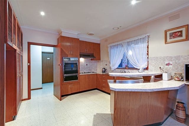 46 Purinuan Road, RESERVOIR VIC 3073, Reservoir - Thumbnail 5