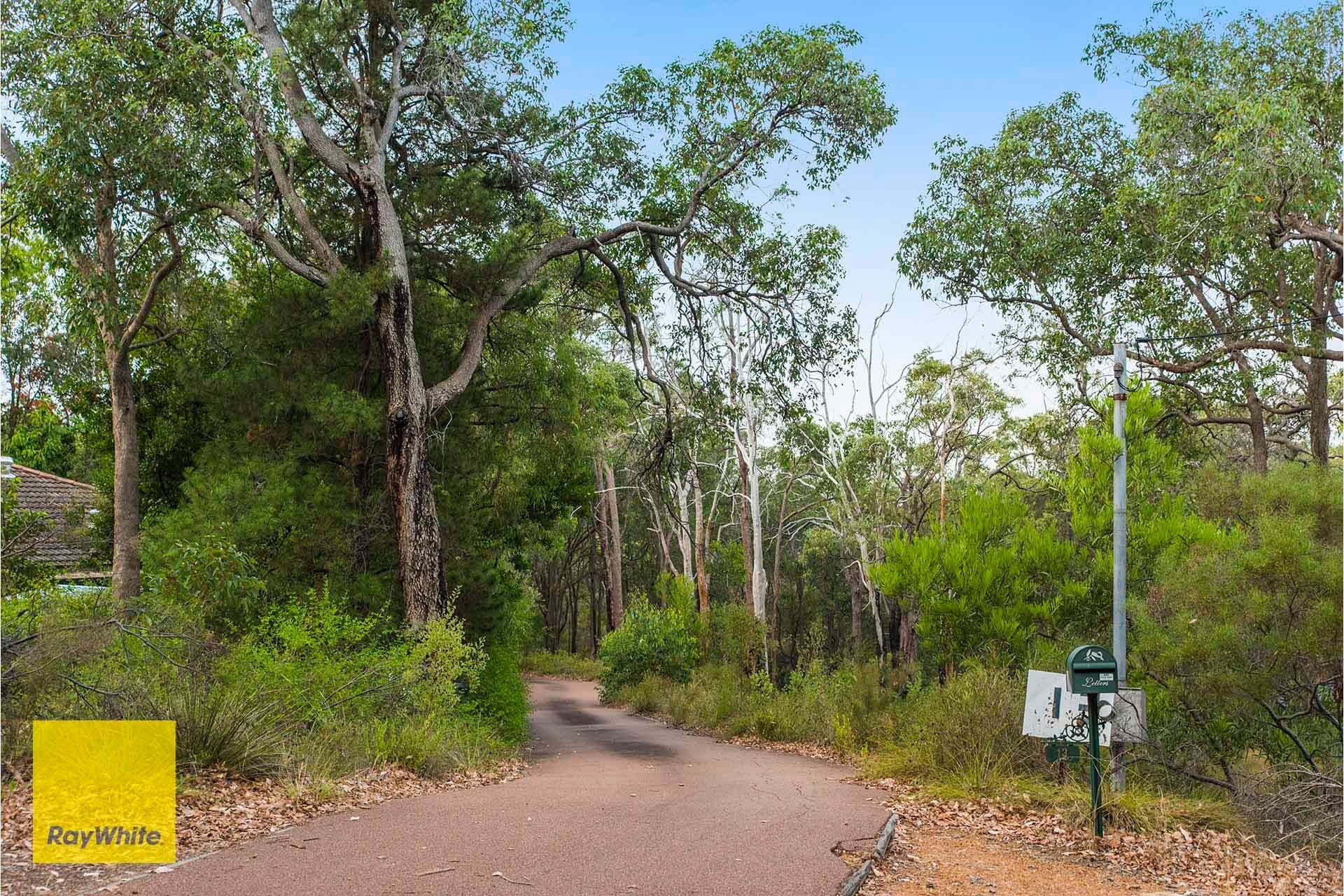 13 Hummerston Road, Kalamunda WA 6076, Kalamunda - Thumbnail 2