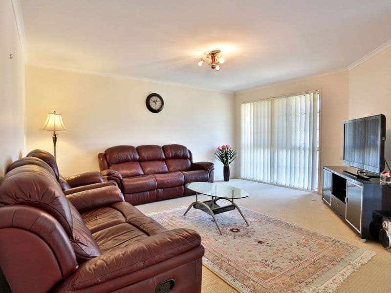 10 Gold Creek Court, ALBANY CREEK QLD 4035, Albany Creek - Thumbnail 4