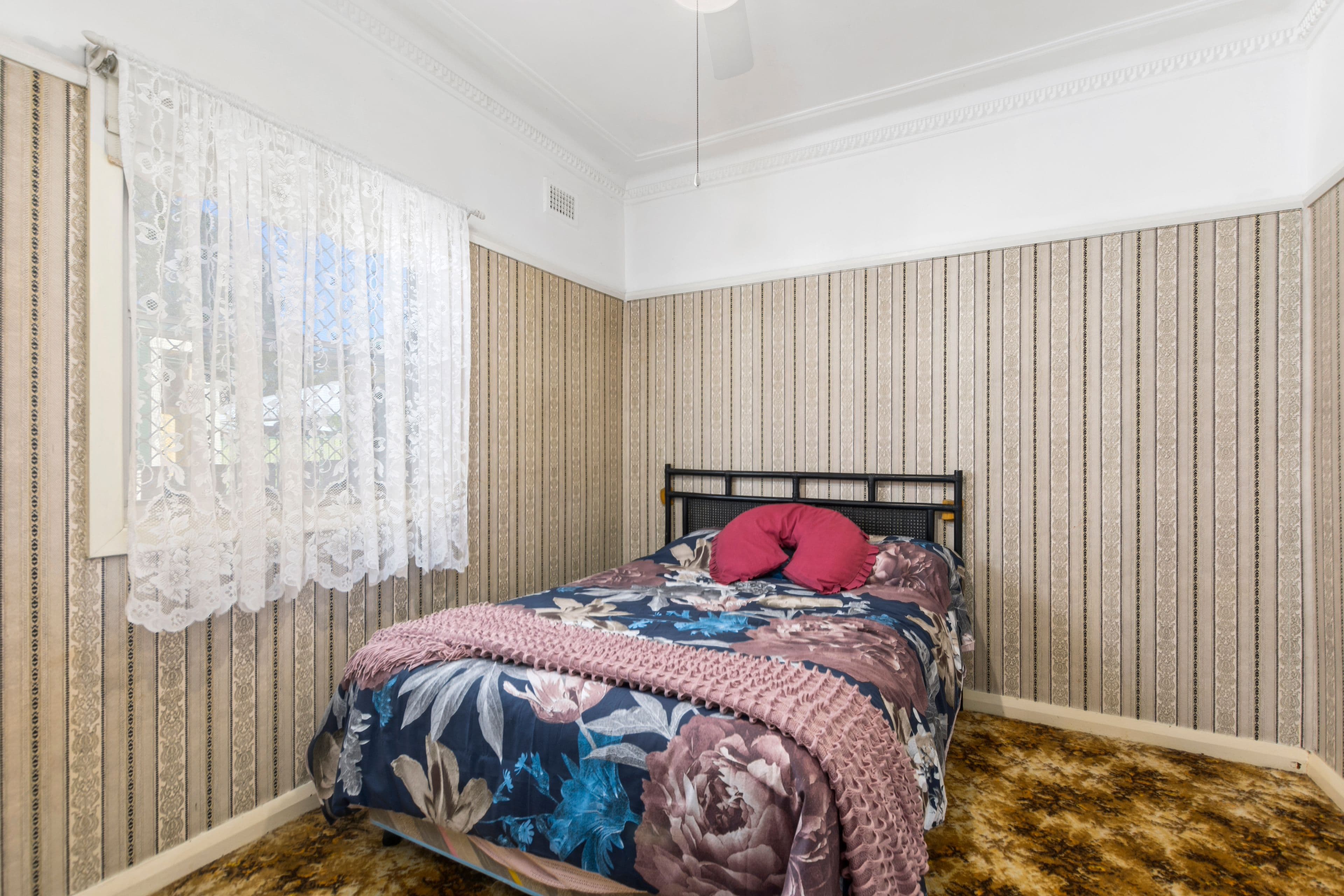 12 Gilbert Street, Corrimal NSW 2518, Corrimal - Thumbnail 7