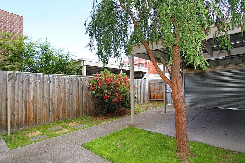 19 Grassland Avenue, COBURG VIC 3058, Coburg - Thumbnail 6