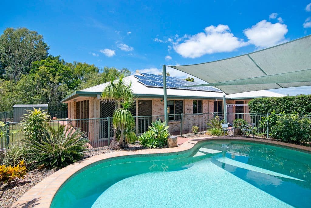 17 Edwardson Drive, PELICAN WATERS QLD 4551, Pelican Waters - Thumbnail 2