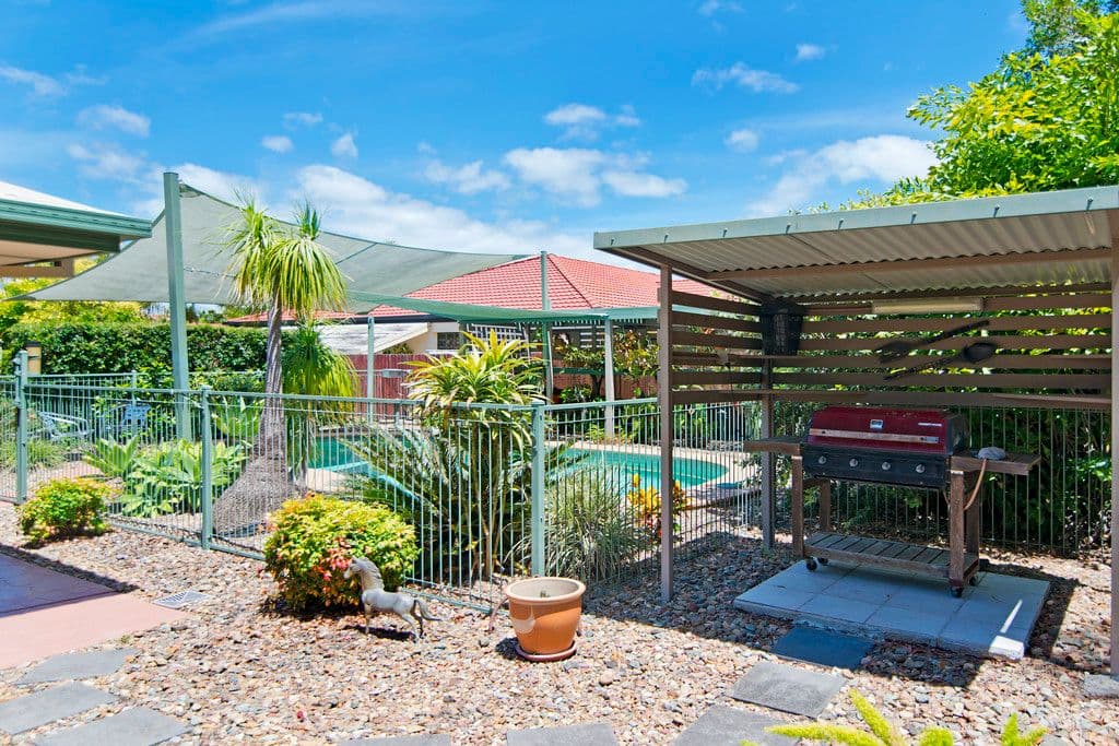 17 Edwardson Drive, PELICAN WATERS QLD 4551, Pelican Waters - Thumbnail 4