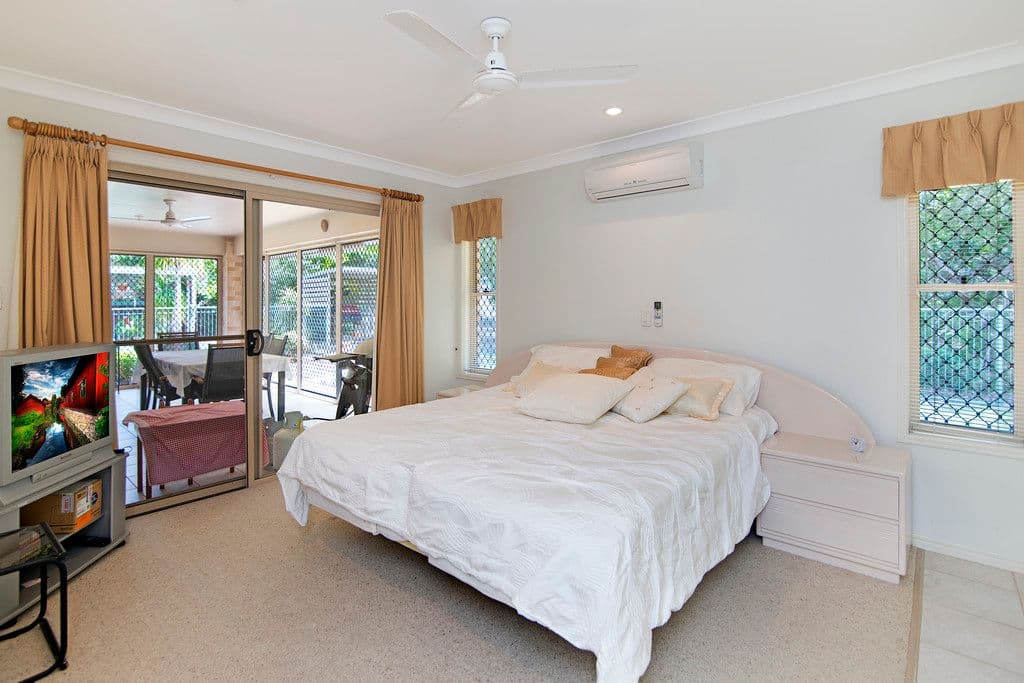 17 Edwardson Drive, PELICAN WATERS QLD 4551, Pelican Waters - Thumbnail 6