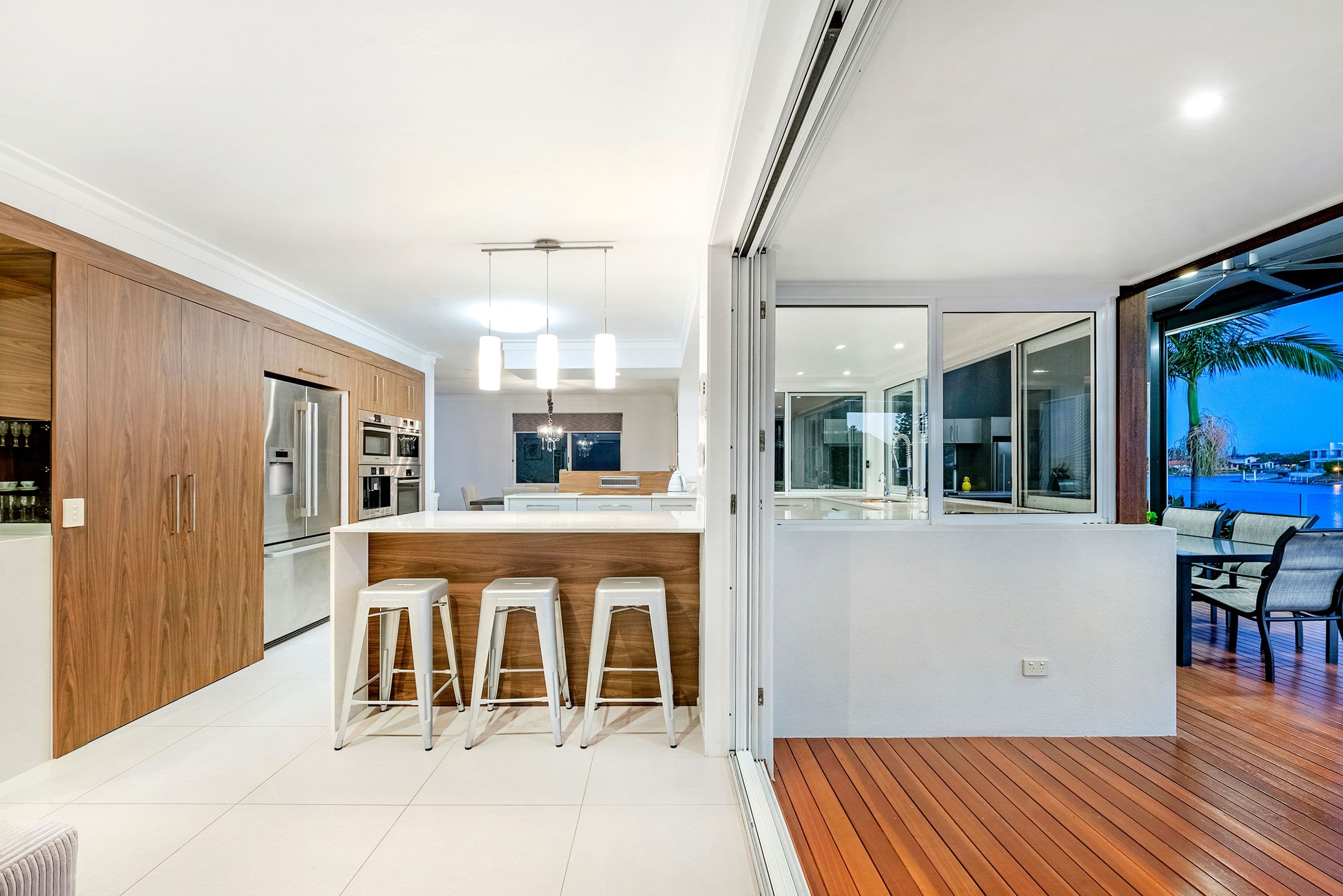 7 Salacia Avenue, Mermaid Waters QLD 4218, Mermaid Waters - Thumbnail 4
