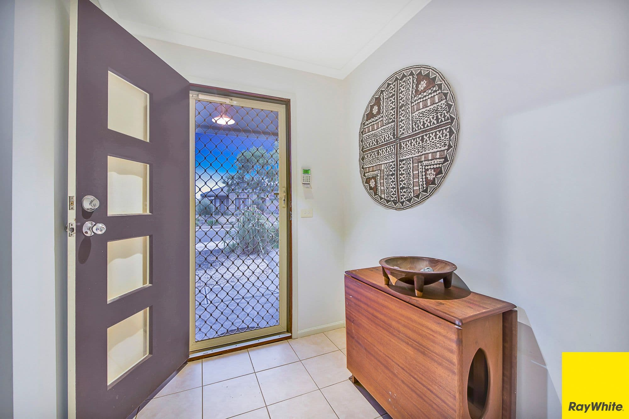 17 Ladybird Crescent, Point Cook VIC 3030, Point Cook - Thumbnail 2