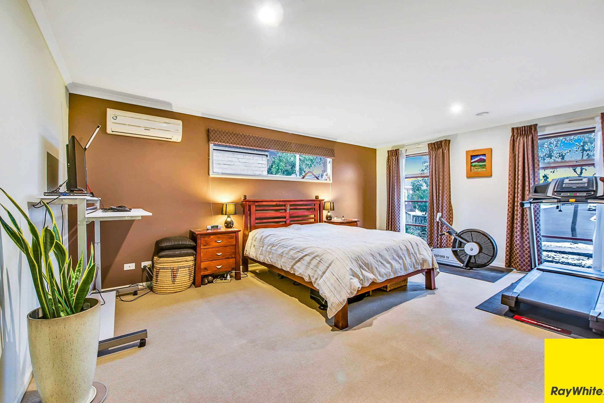 17 Ladybird Crescent, Point Cook VIC 3030, Point Cook - Thumbnail 3