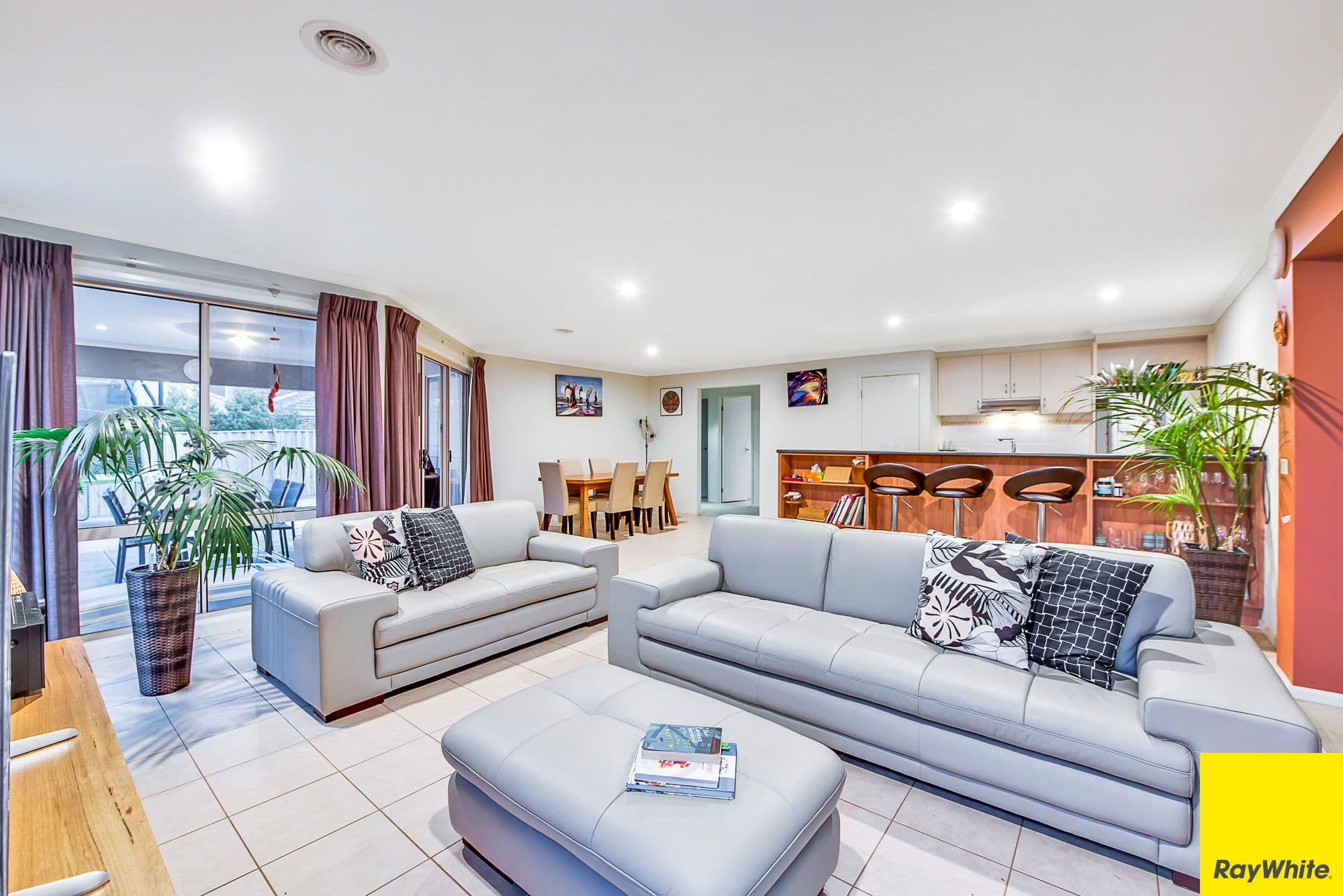 17 Ladybird Crescent, Point Cook VIC 3030, Point Cook - Thumbnail 5