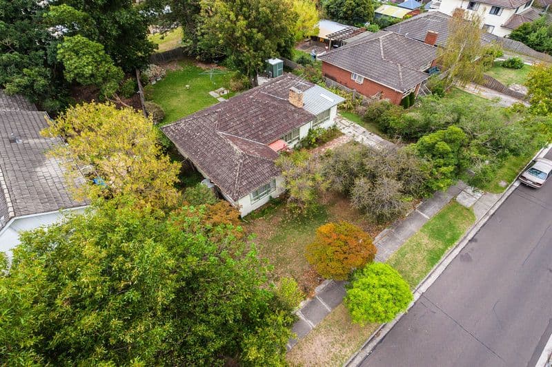 31 Montpellier Road, BURWOOD VIC 3125, Burwood - Thumbnail 3