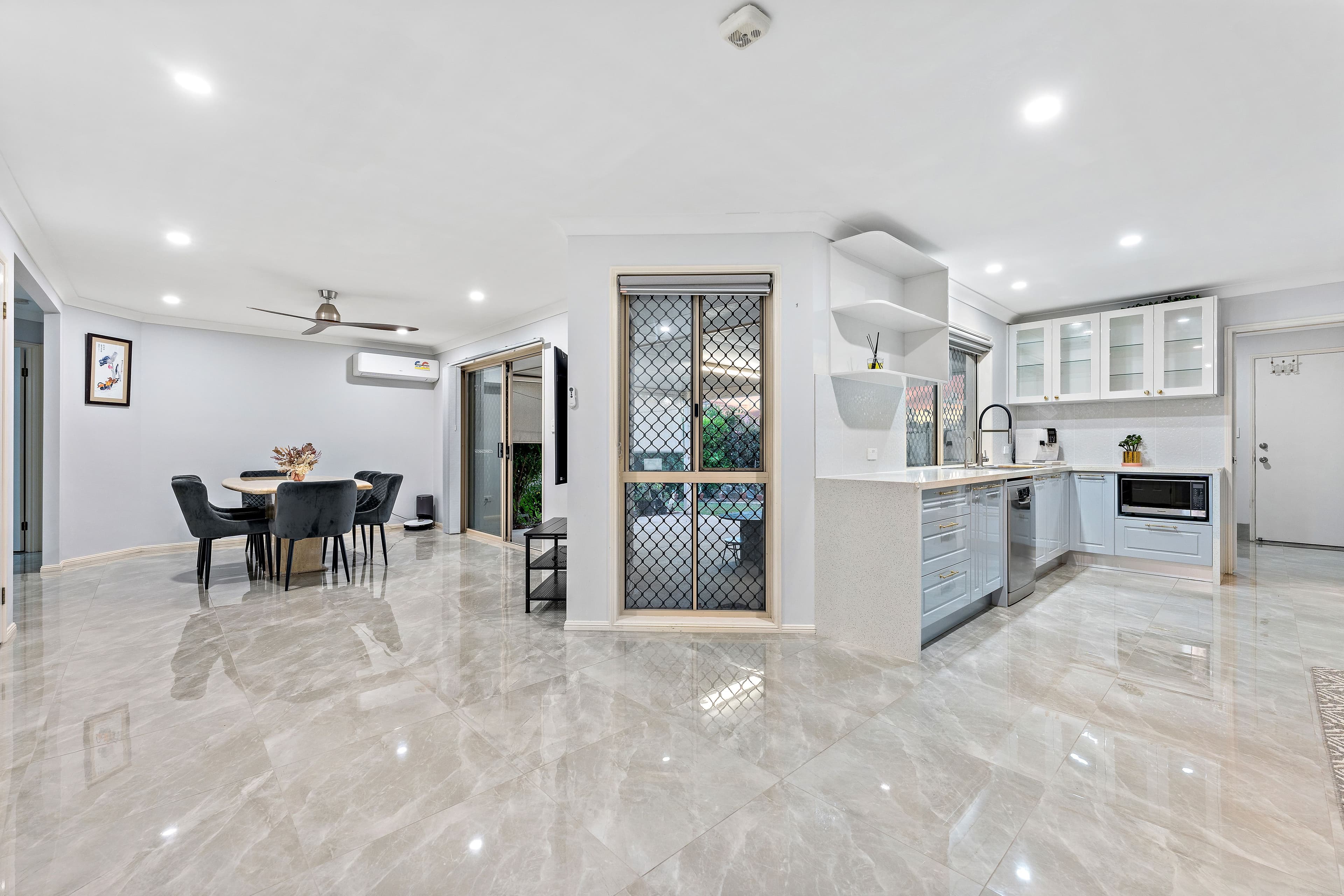 39 Woorabinda Street, Runcorn QLD 4113, Runcorn - Thumbnail 4