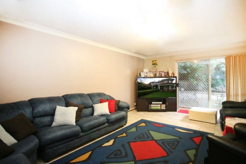 3  Stewart Place, GLENMORE PARK NSW 2745, Glenmore Park - Thumbnail 4