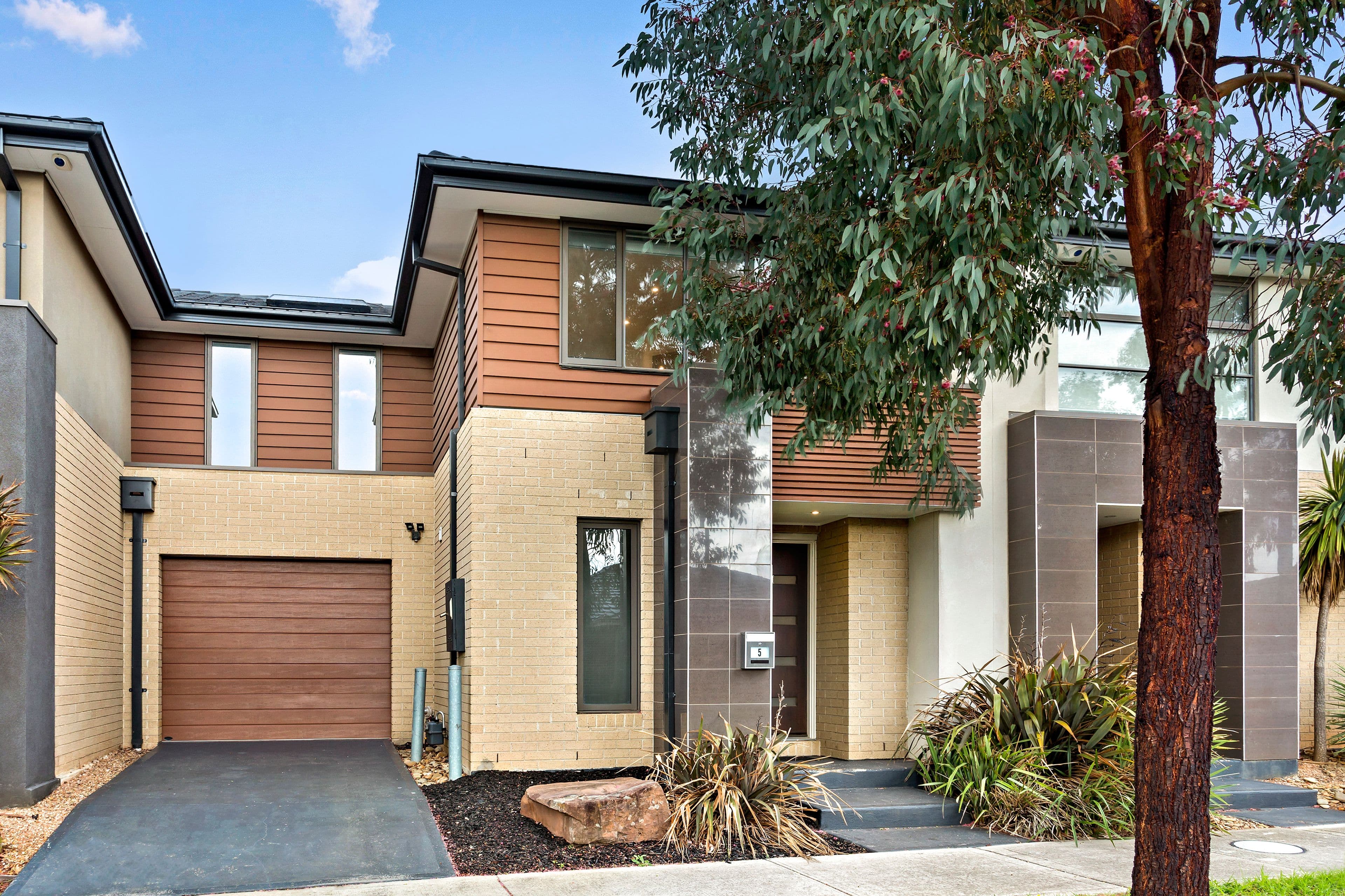 5 Dalziel Drive, Mernda VIC 3754, Mernda - Image 1
