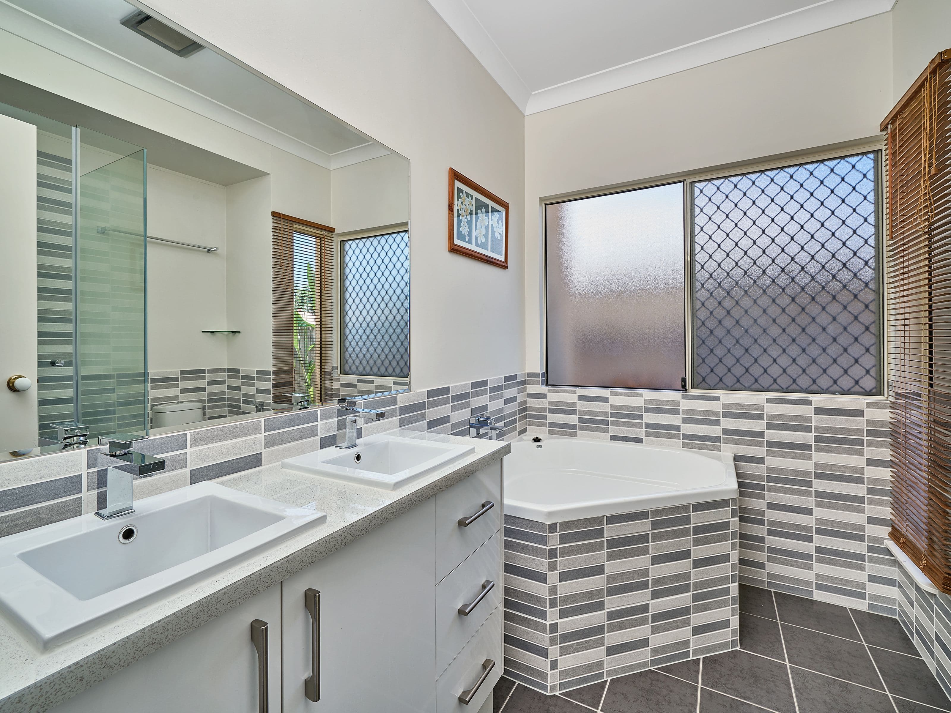 25 Amazon Close, Mount Sheridan QLD 4868, Mount Sheridan - Thumbnail 6