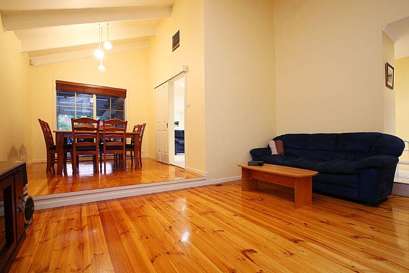 112 Centenary Drive, MILL PARK VIC 3082, Mill Park - Thumbnail 4