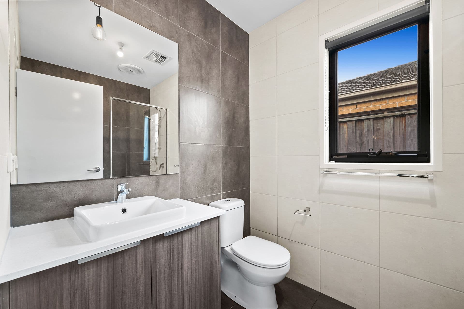 25 Alphey Road, Clyde North VIC 3978, Clyde North - Thumbnail 5