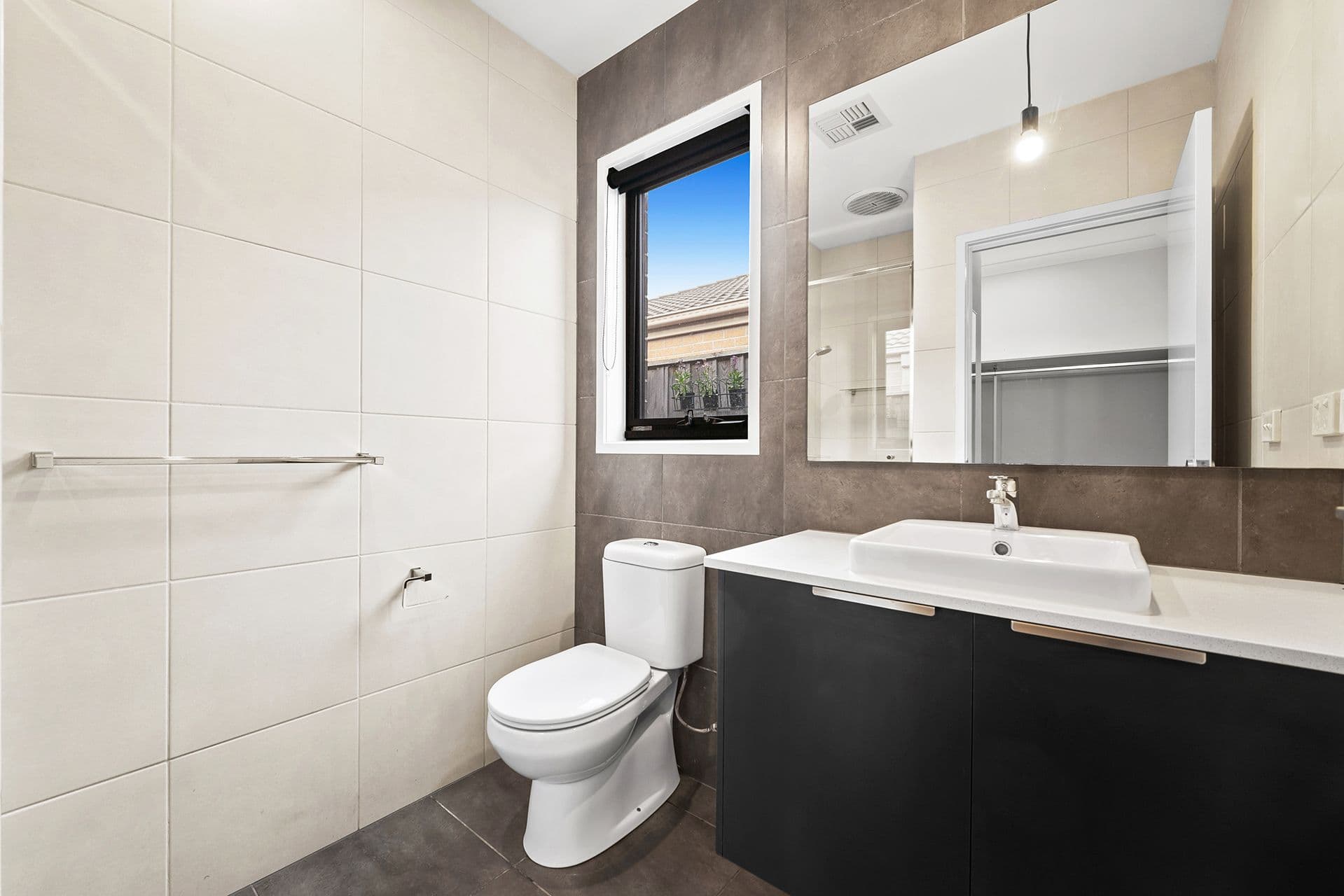 25 Alphey Road, Clyde North VIC 3978, Clyde North - Thumbnail 7