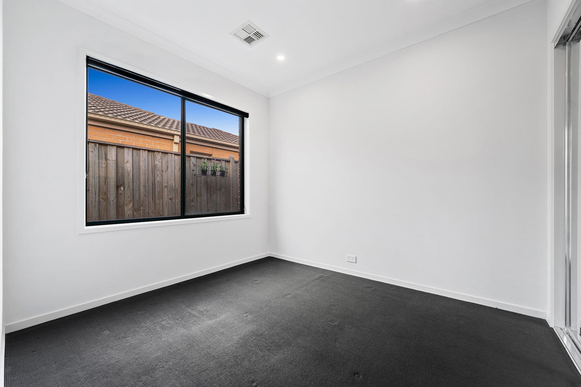 25 Alphey Road, Clyde North VIC 3978, Clyde North - Thumbnail 8
