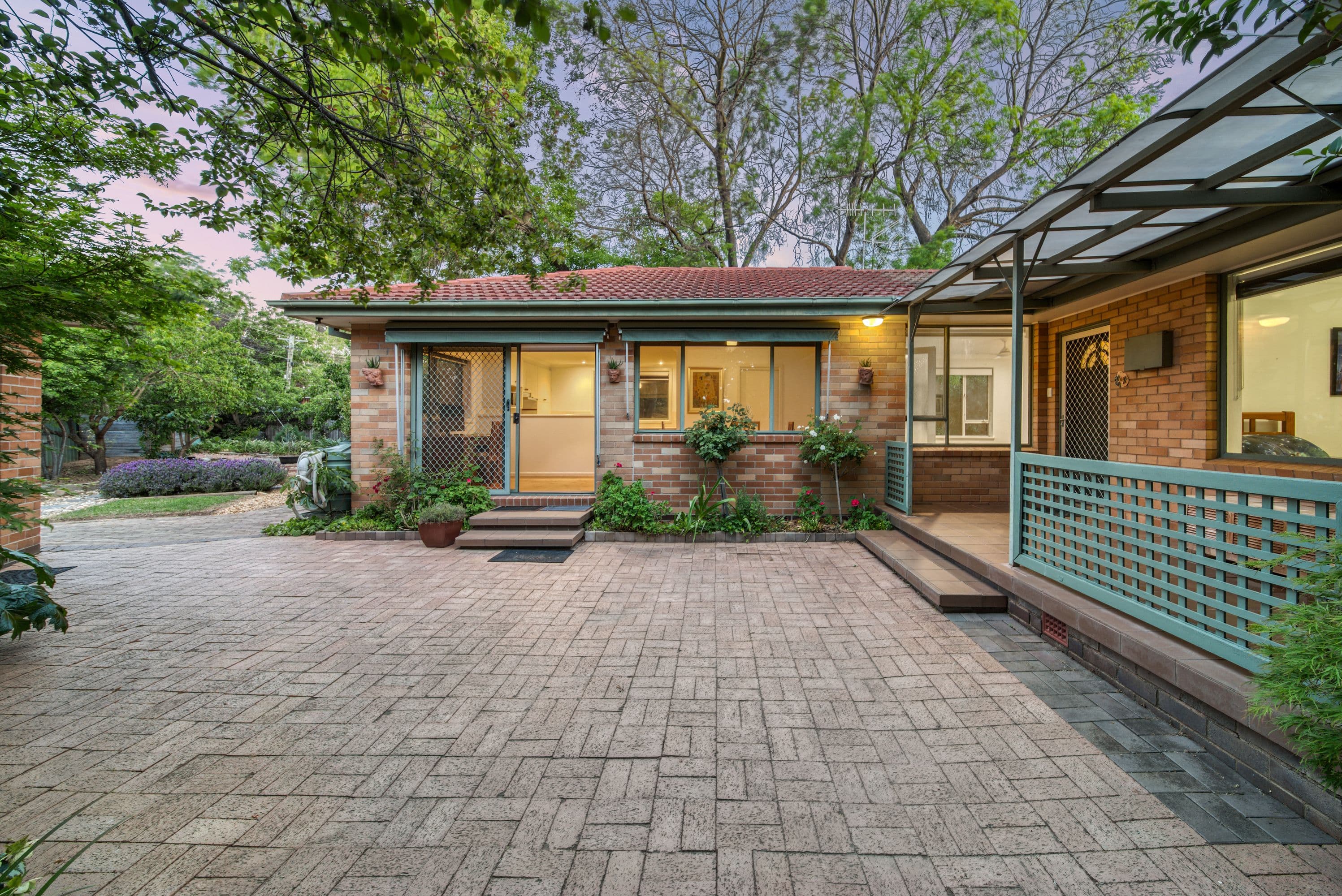 6 Becker Place, Downer ACT 2602, Downer - Image 1