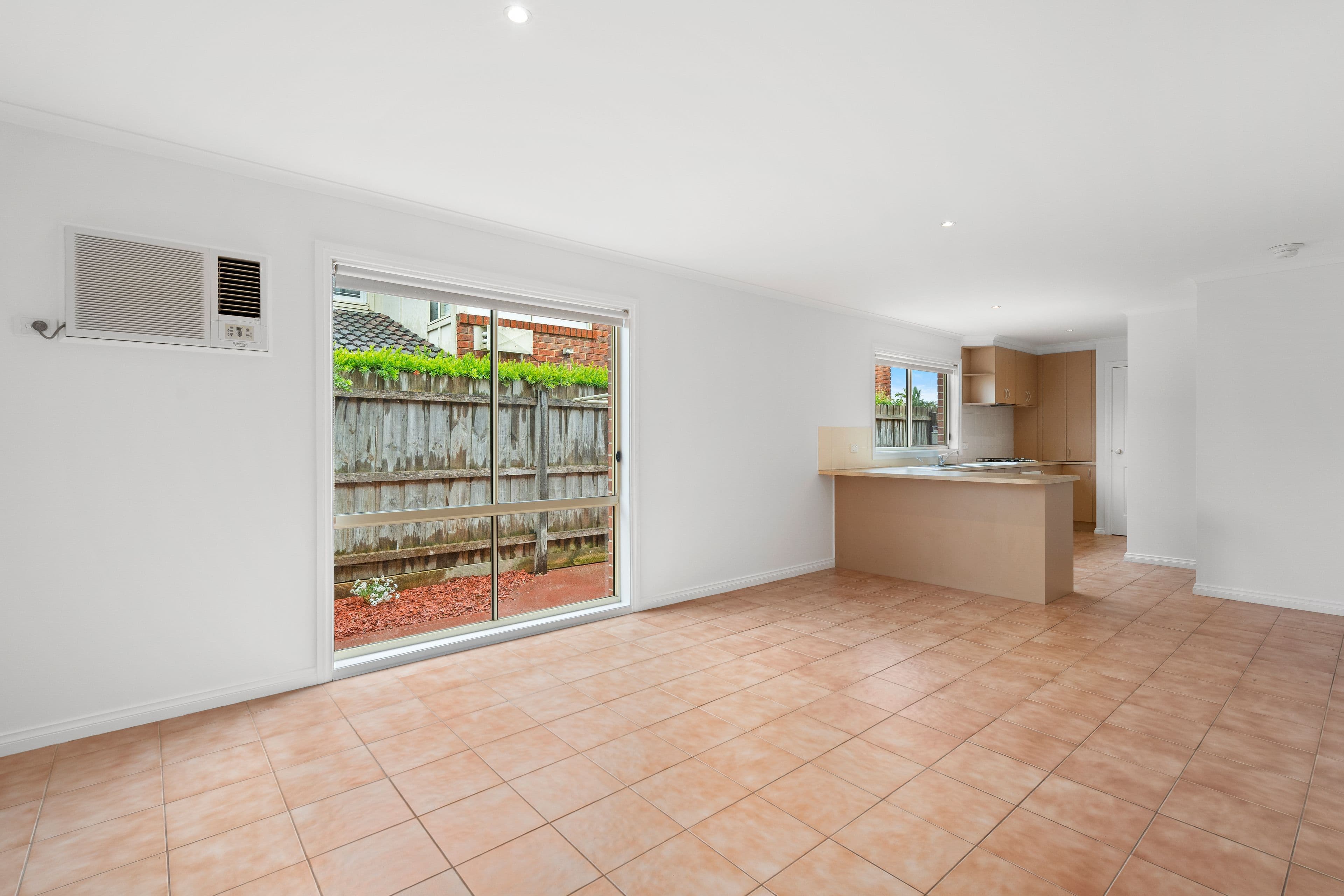 31 Stagecoach Boulevard, South Morang VIC 3752, South Morang - Thumbnail 3