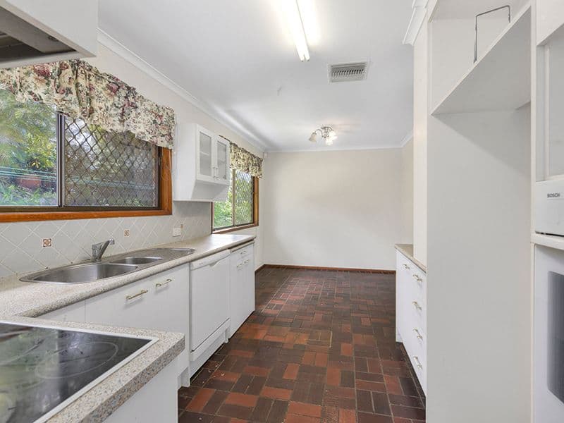 5 Gazelle Street, Everton Hills QLD 4053, Everton Hills - Thumbnail 3